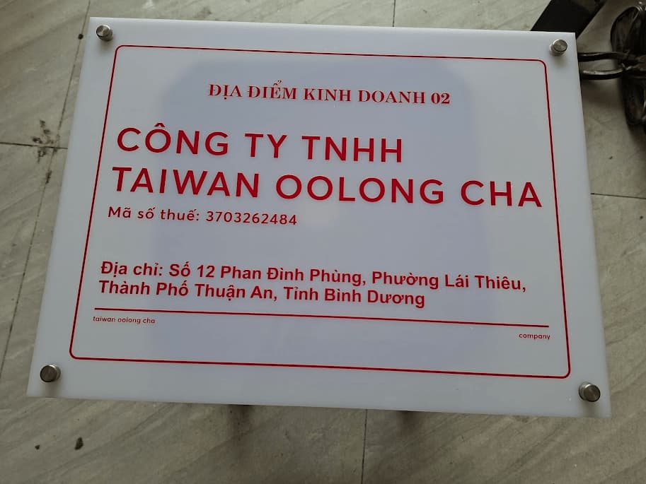 mẫu bảng tên mica lấy liền