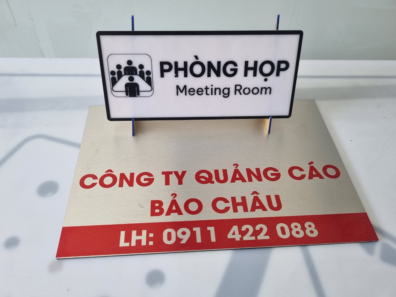 Bảng hiệu Bảo Châu, nhanh chóng, chất lượng