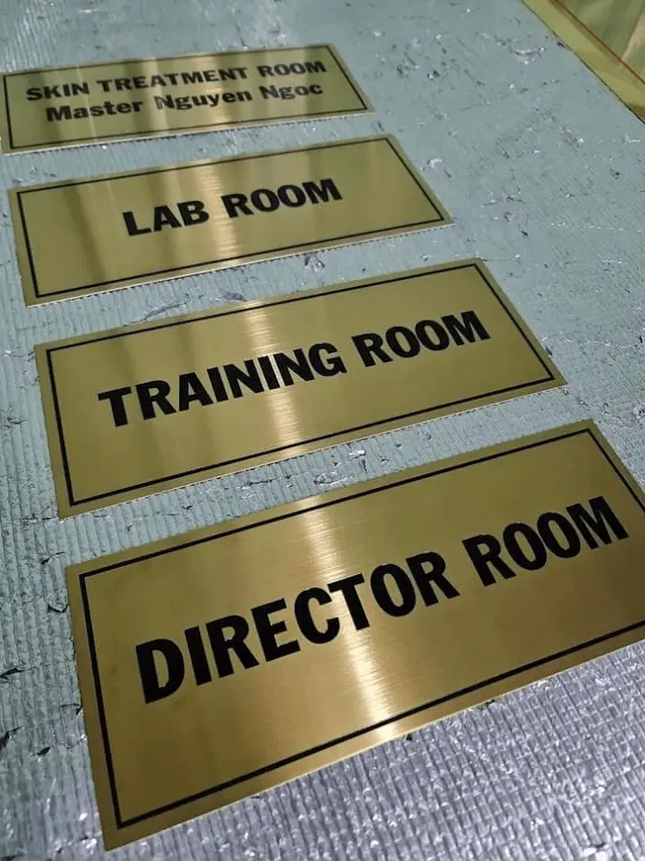 Bảng hiệu phòng ban