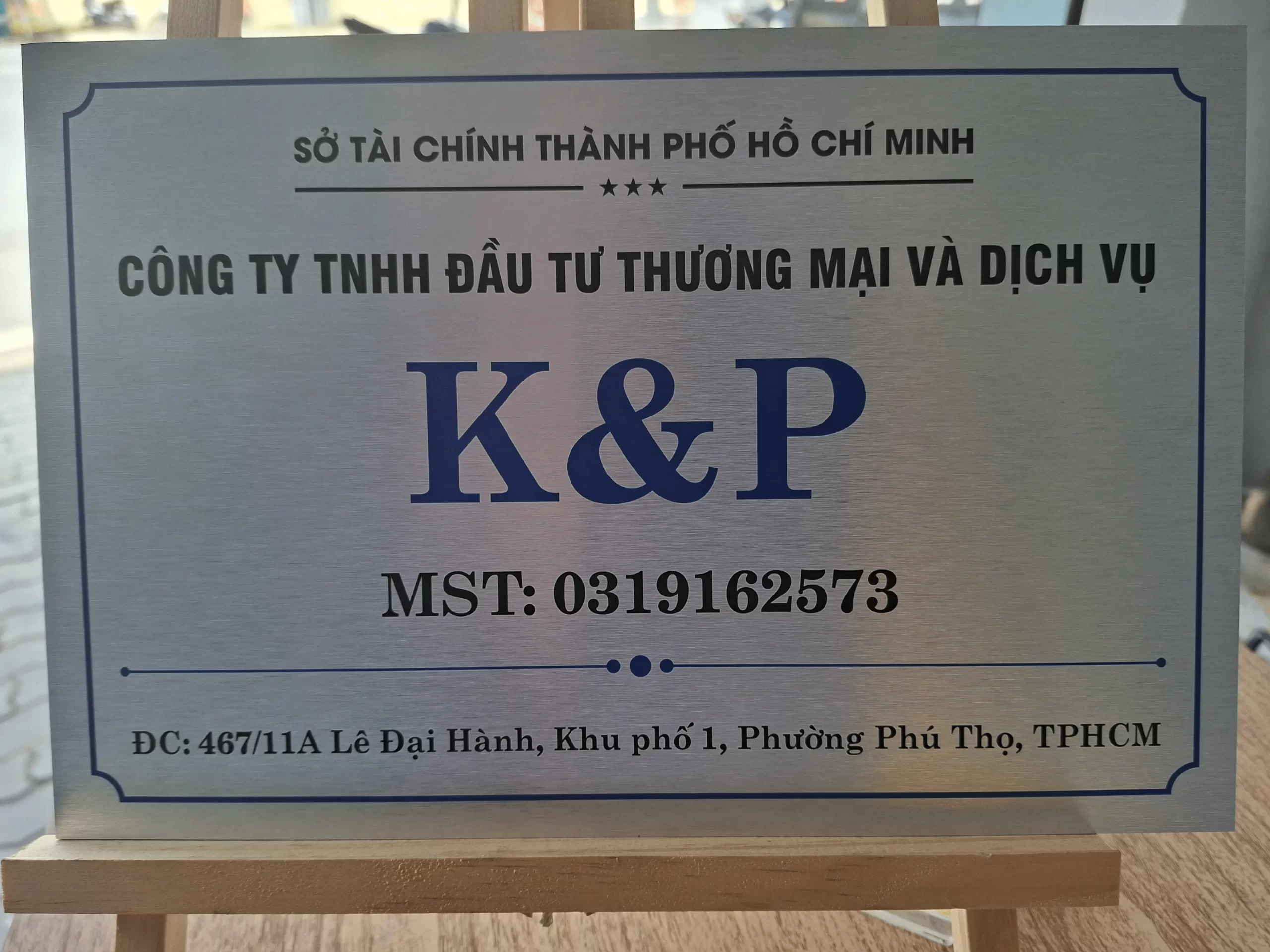 làm bảng hiệu công ty giá rẻ