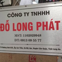 Bảng Hiệu Alu Trắng Xước ms 16