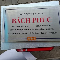 Bảng hiệu i nox trắng ms 03