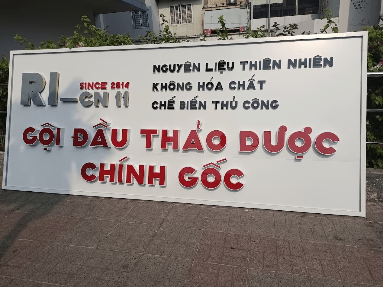 Mẫu bảng hiệu do Quảng Cáo Bảo Châu sản xuất 