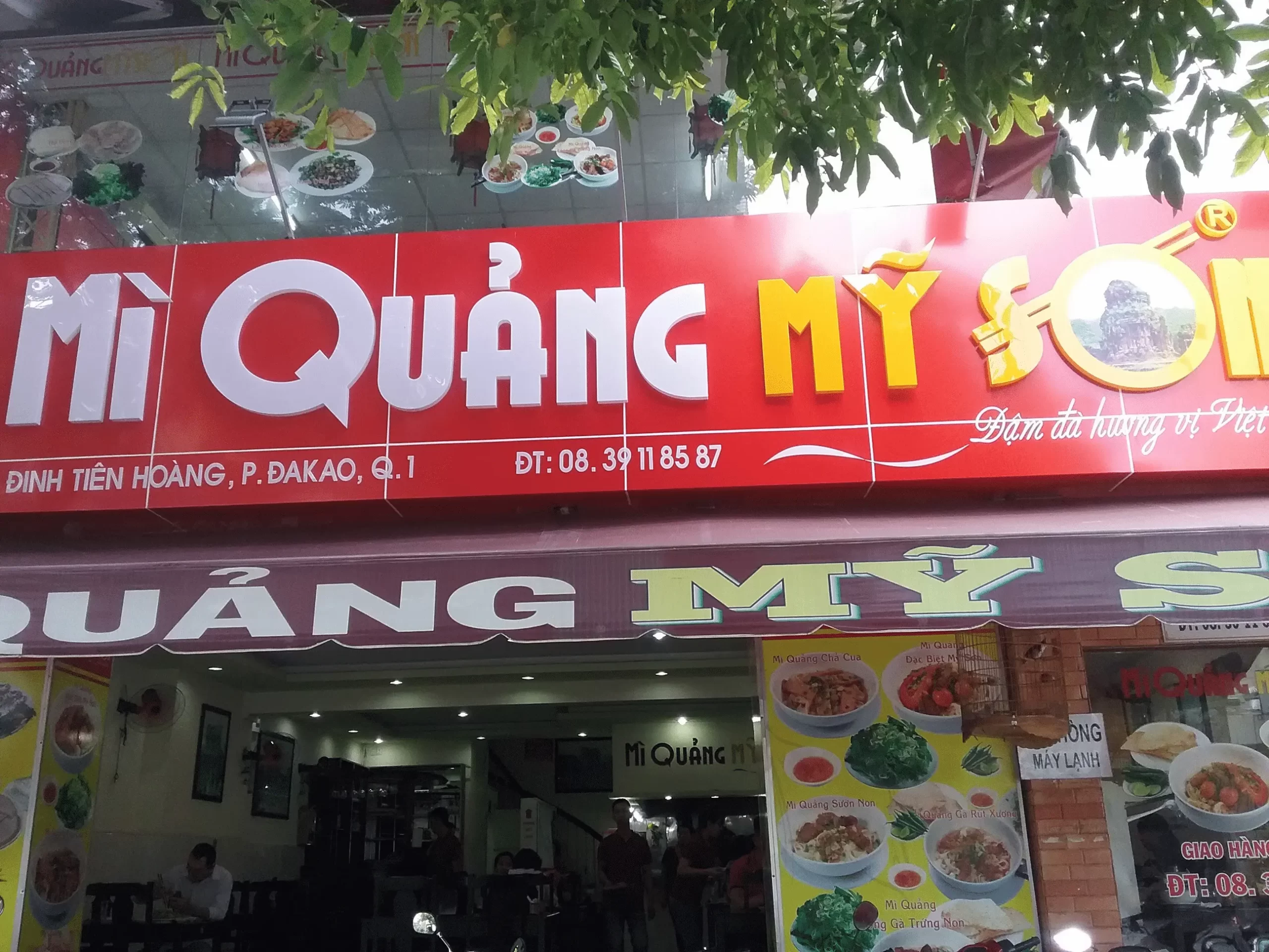 Làm bảng hiệu chữ nổi