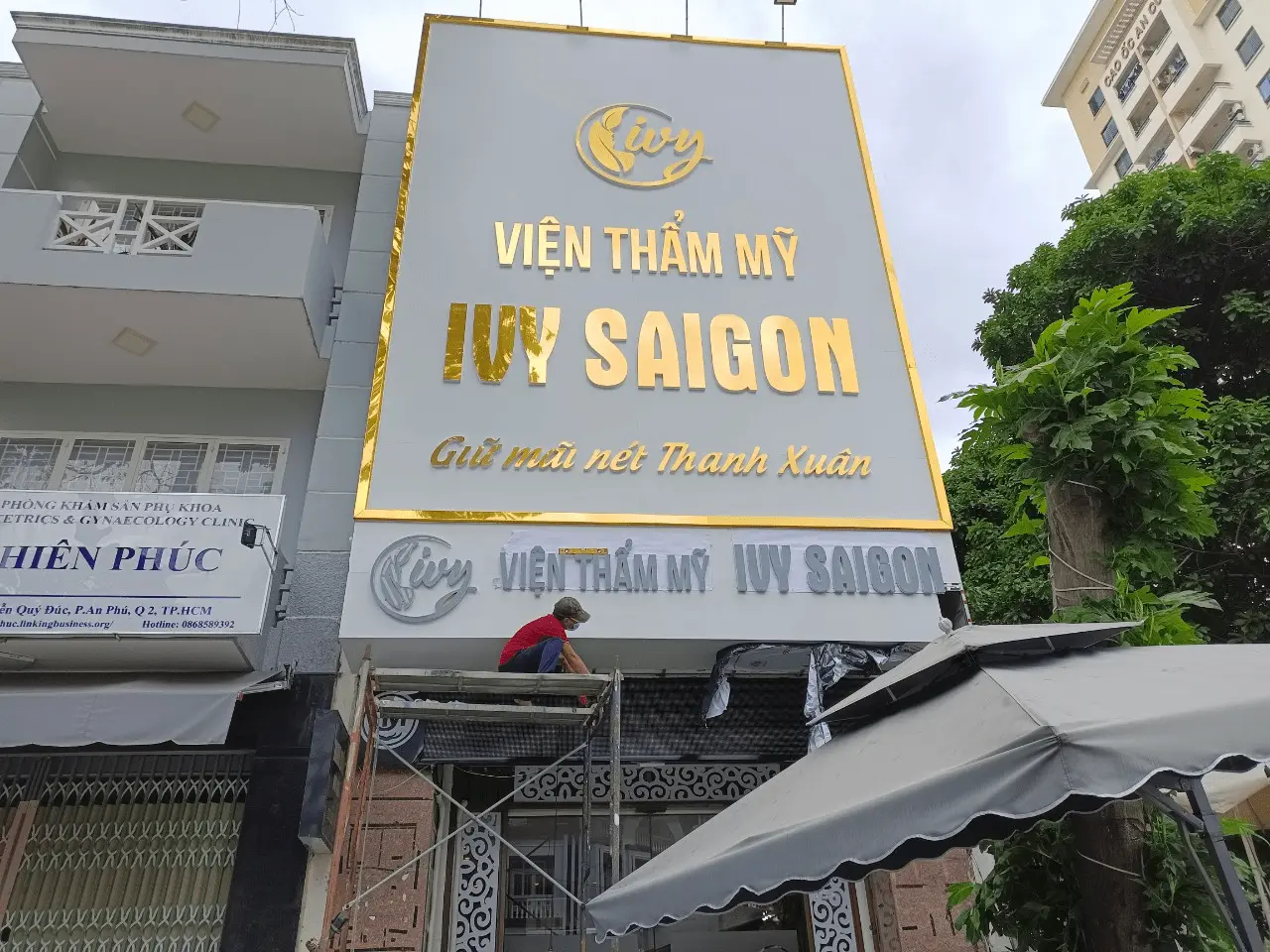 Làm bảng hiệu spa giá rẻ