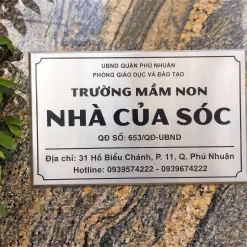Bảng inox trắng ăn mòn