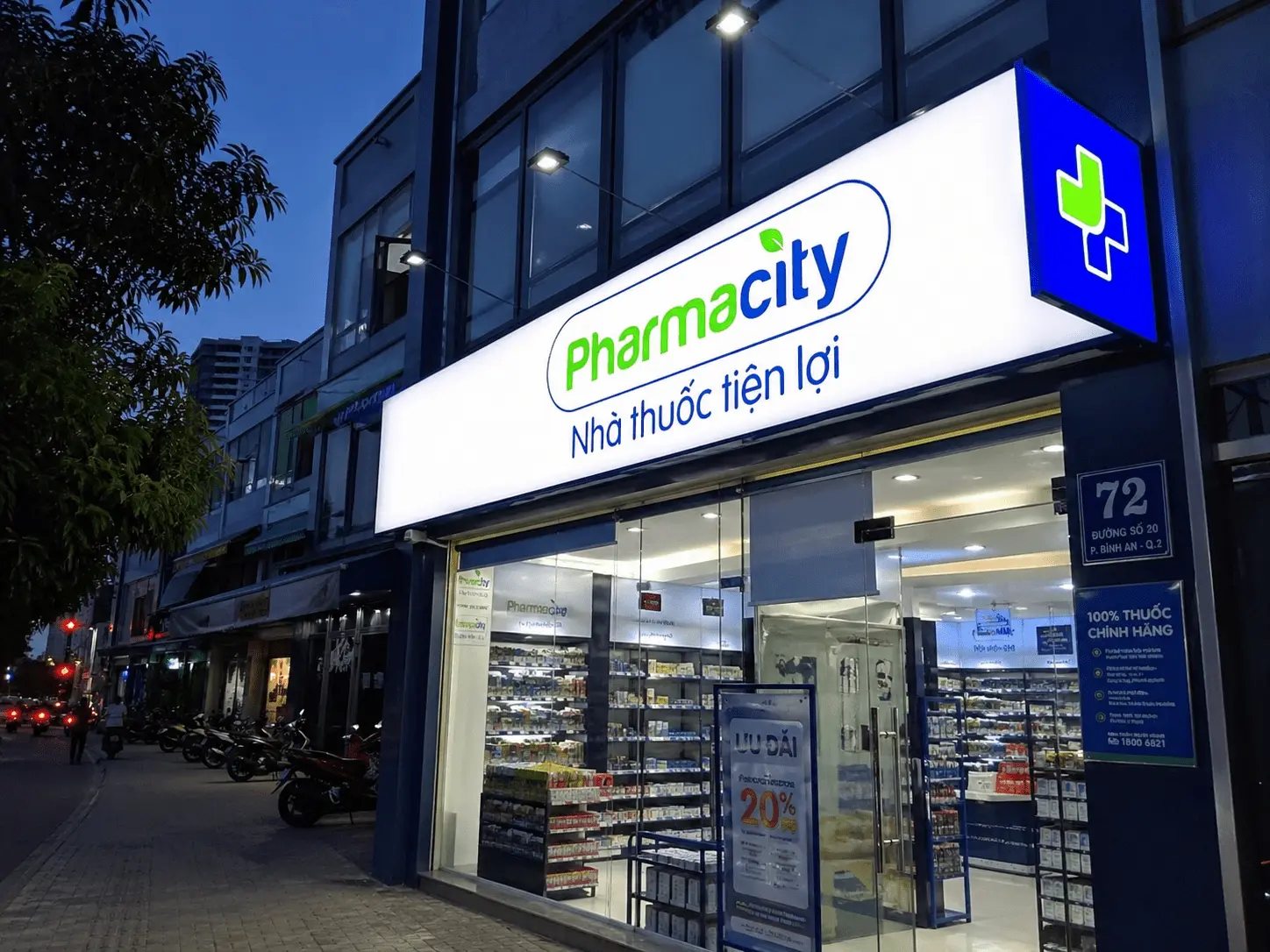 Hộp đèn nhà thuốc